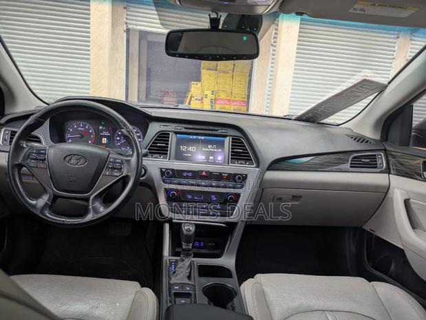 Hyundai Sonata 2016 Gray