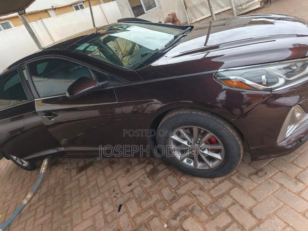 Hyundai Sonata SE 2018 Brown