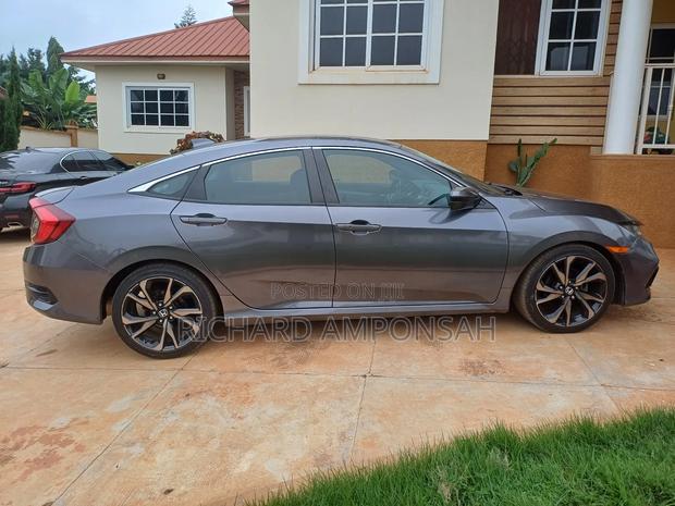 Honda Civic Sport Sedan 2020 Gray