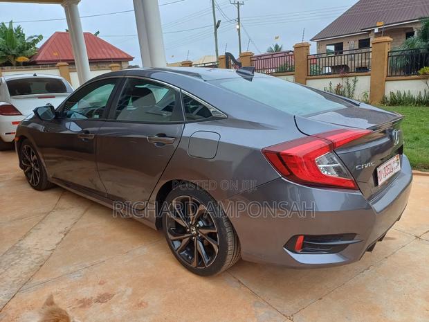 Honda Civic Sport Sedan 2020 Gray