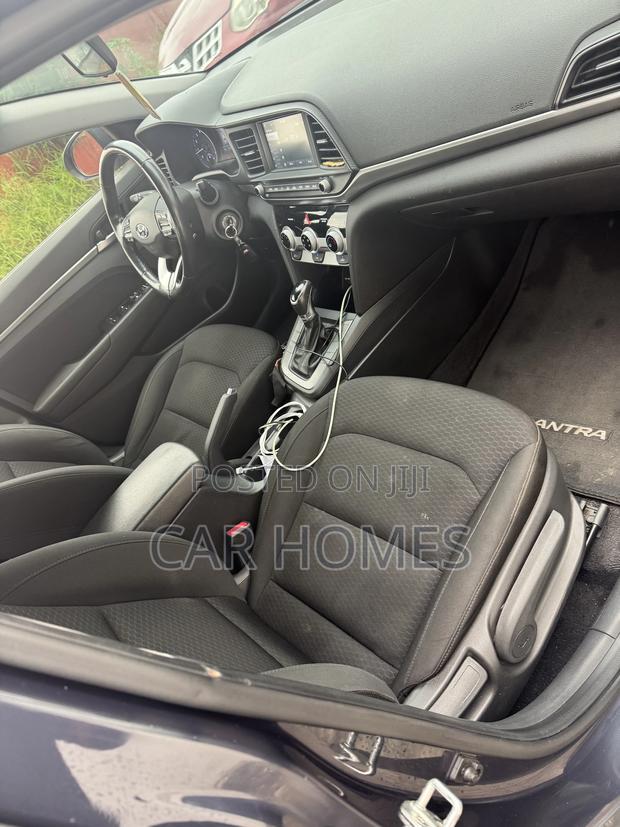 Hyundai Elantra SEL 2020 Blue