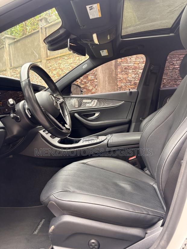 Mercedes-Benz E350 2021 White