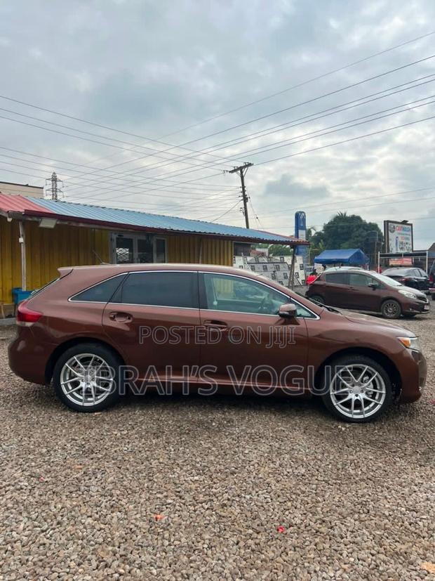 Toyota Venza 2014 Brown