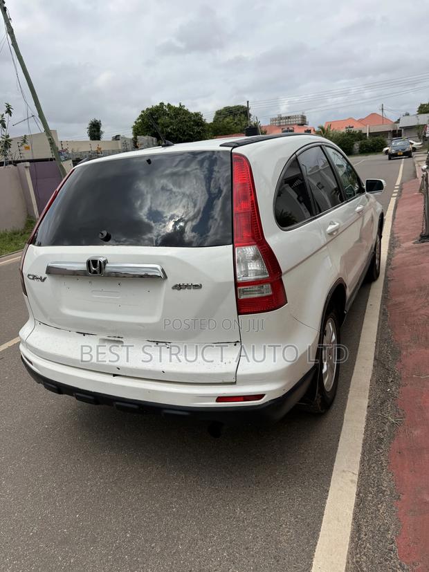 Honda CR-V SE 4dr SUV AWD (2.4L 4cyl 5A) 2011 White