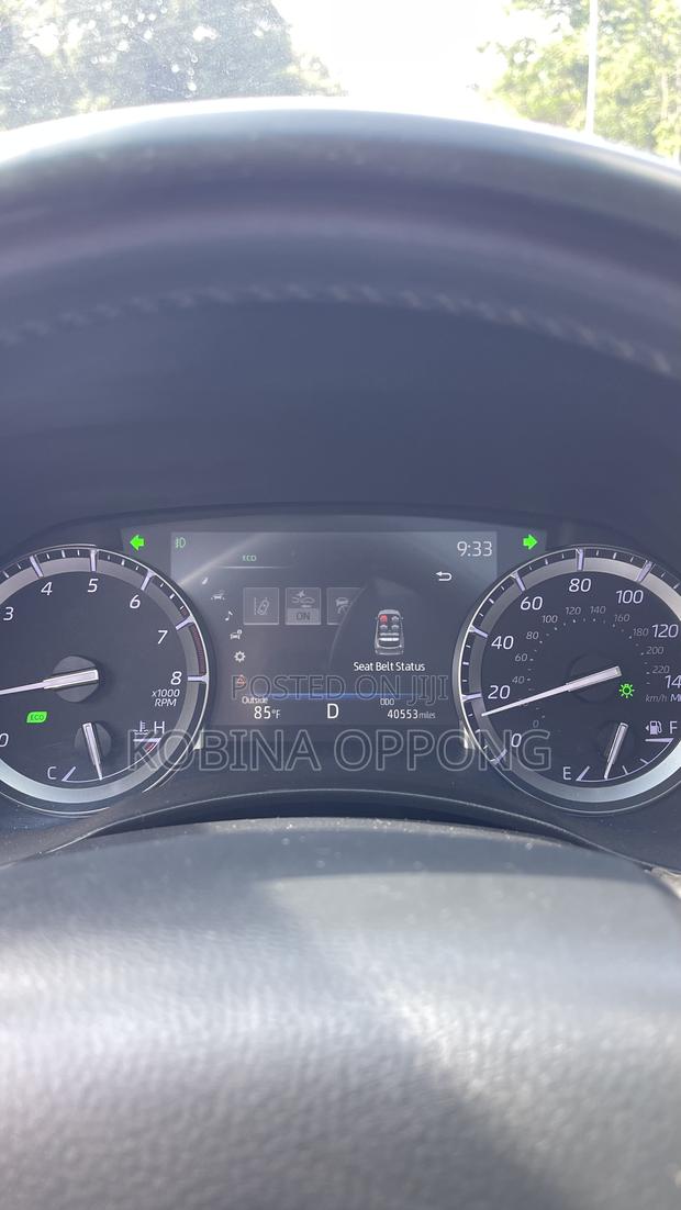 Toyota Highlander XLE 2022 Gray