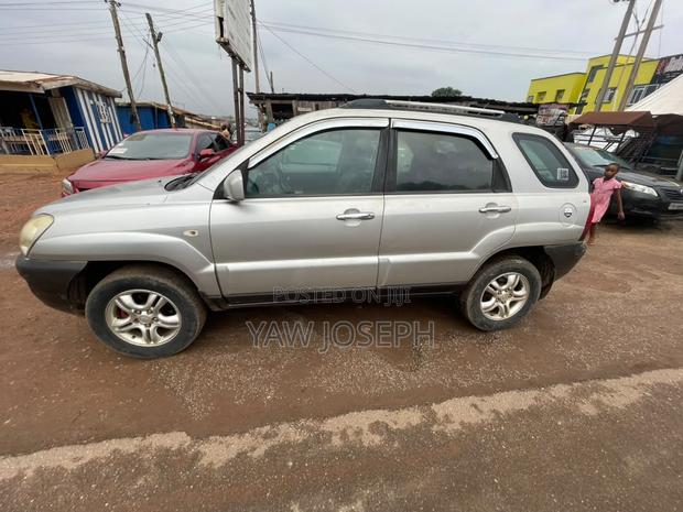 Kia Sportage 2008 Silver