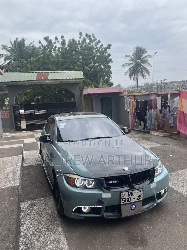 BMW 330i 2009