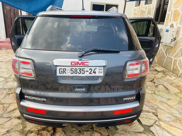 GMC Acadia 2014 Gray