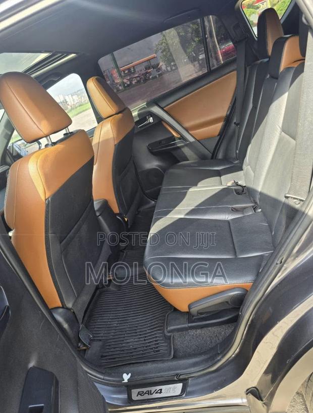 Toyota RAV4 4x4 2009 Gray