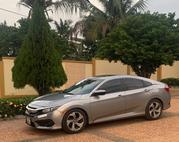 Honda Civic Touring Sedan 2019 Gray for sale