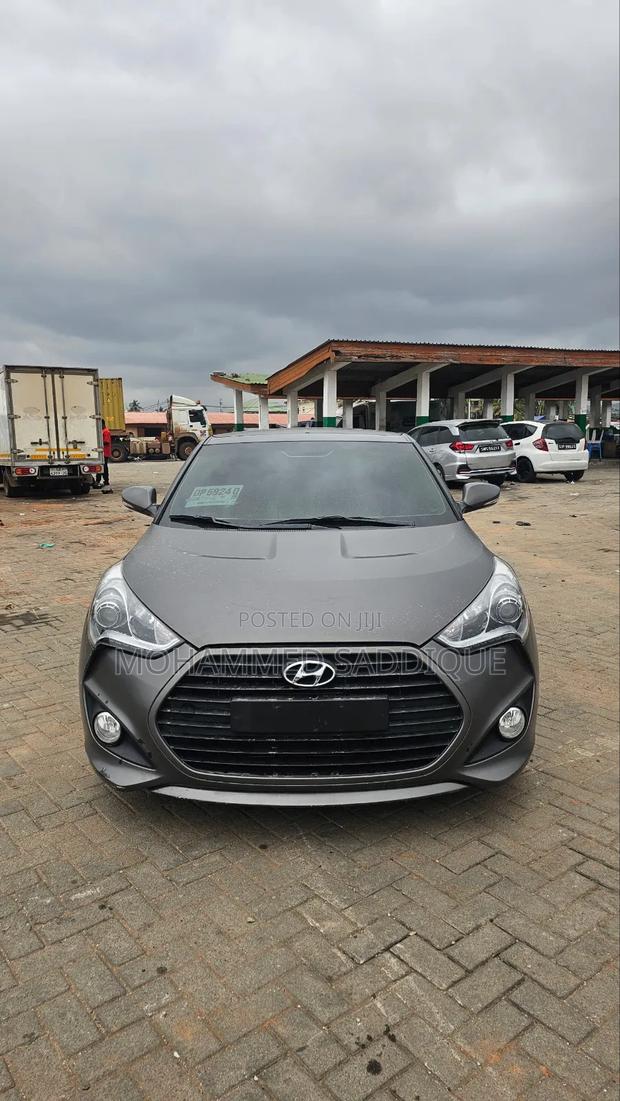 Hyundai Veloster 2015 Beige
