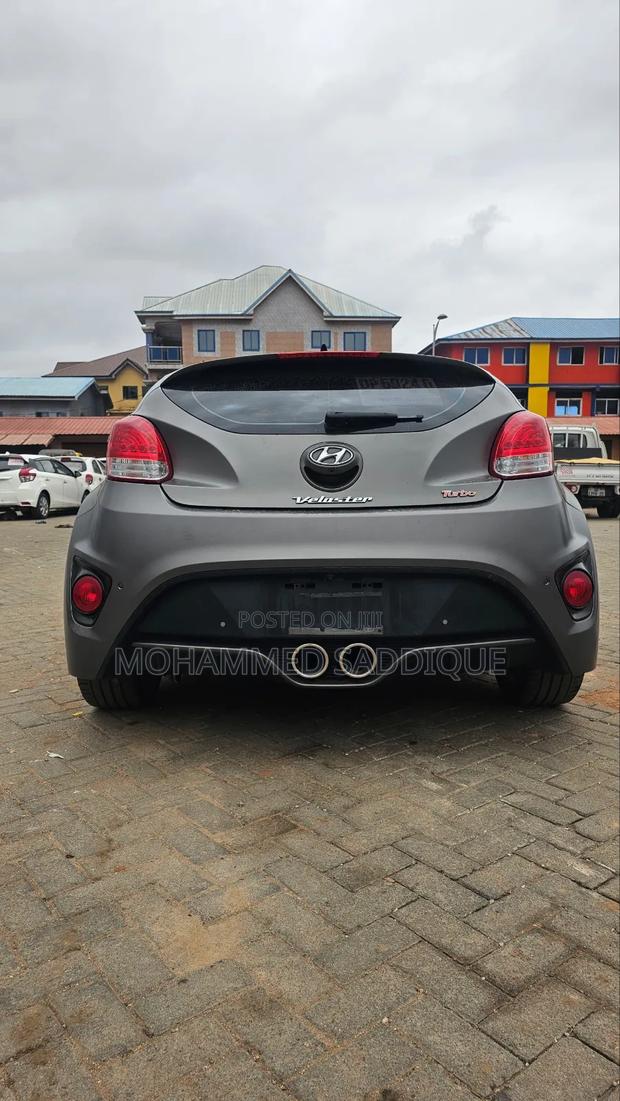 Hyundai Veloster 2015 Beige