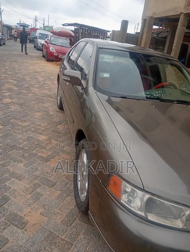 Nissan Altima 2013 Gold
