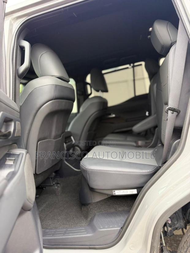 Lexus GX 550 Overtrail 2024 Gray