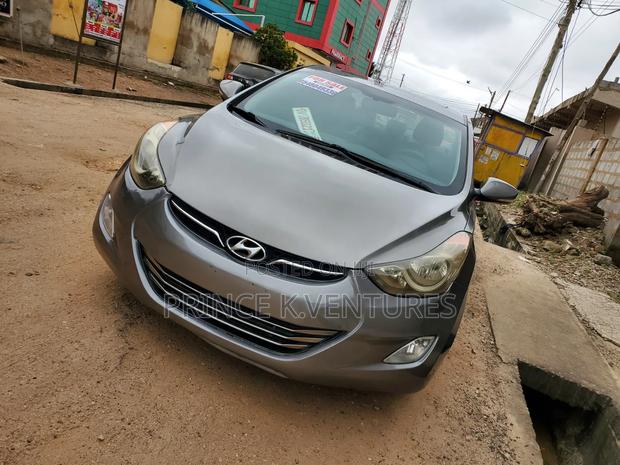 Hyundai Elantra Limited Sedan FWD (1.8L 4cyl 6A) 2013 Gray