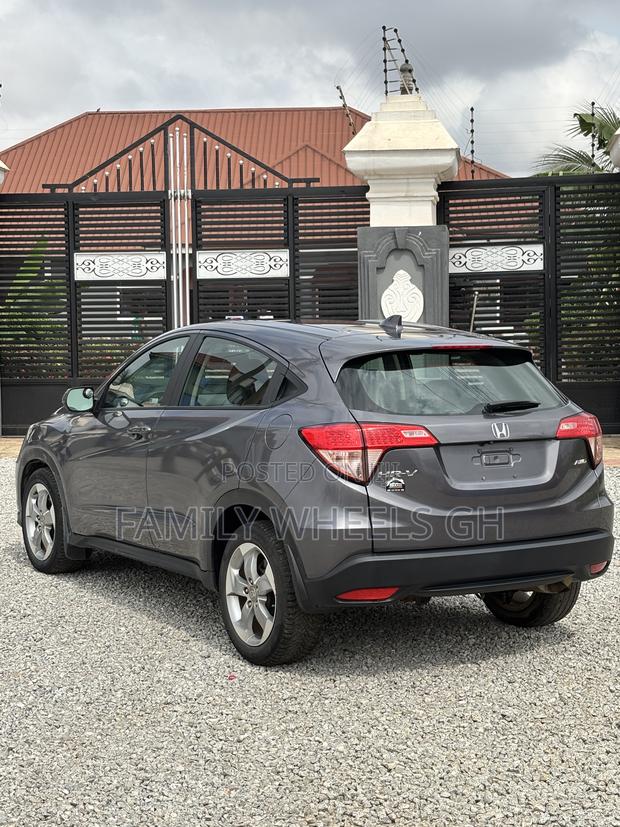 Honda HR-V EX FWD 2018 Gray