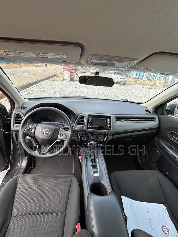 Honda HR-V EX FWD 2018 Gray