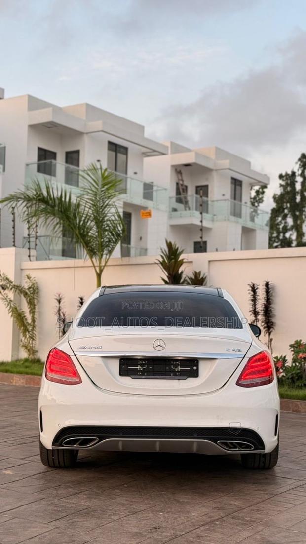 Mercedes-Benz C43 2017 White