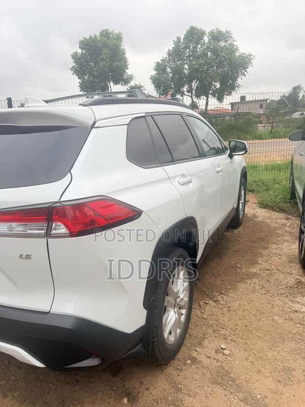 Toyota Corolla Cross 2.0 Petrol AWD 2022 White