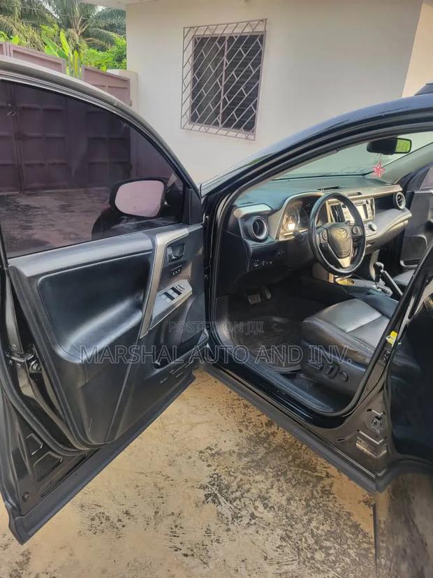 Toyota RAV4 2016 Black