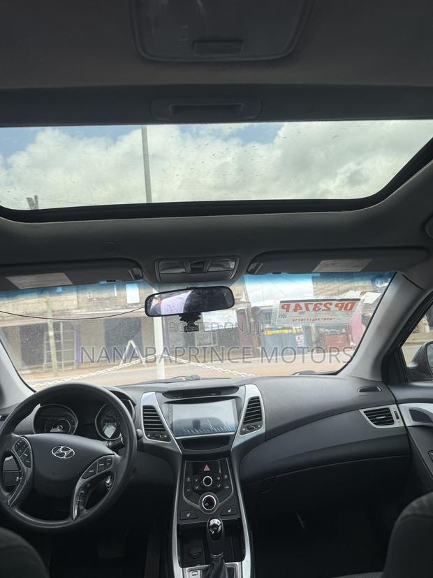 Hyundai Elantra Limited 4dr Sedan (1.8L 4cyl 6A) 2014 Blue