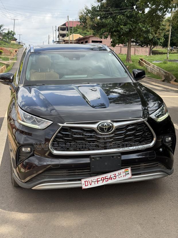 Toyota Highlander Platinum 2021 Black