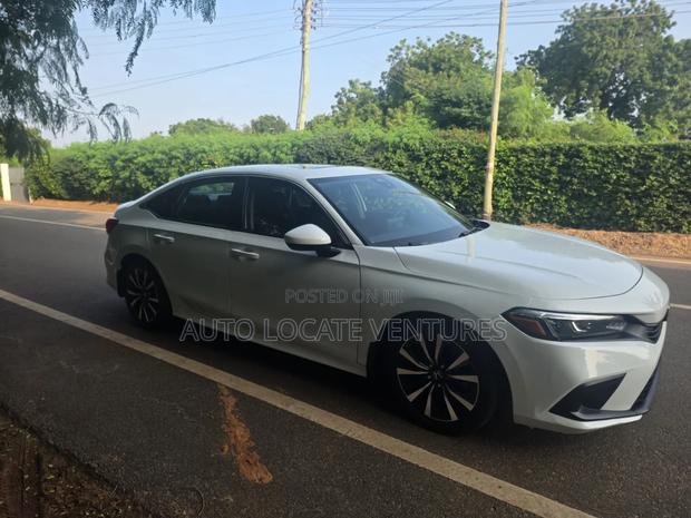 Honda Civic EX CVT 2024 White