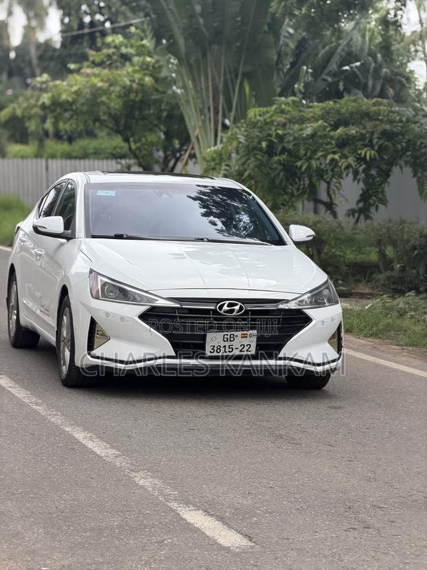 Hyundai Elantra SE 2020 White