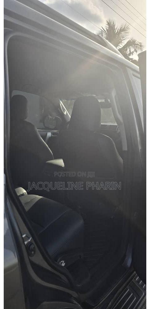 Toyota Land Cruiser Prado 2.7 VVT-i 2014 Gray