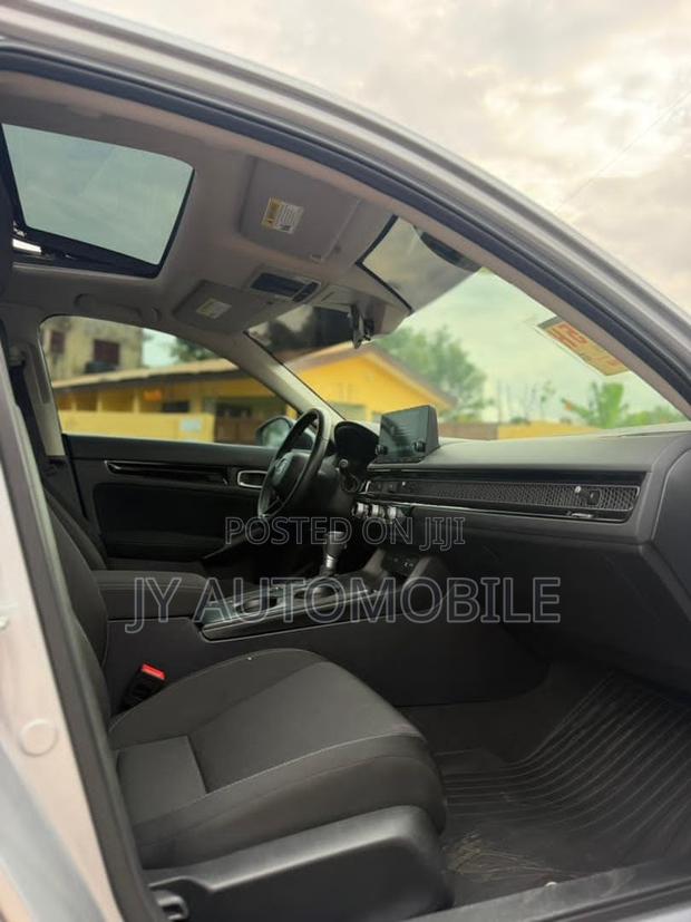Honda Civic Sport CVT 2024 Silver