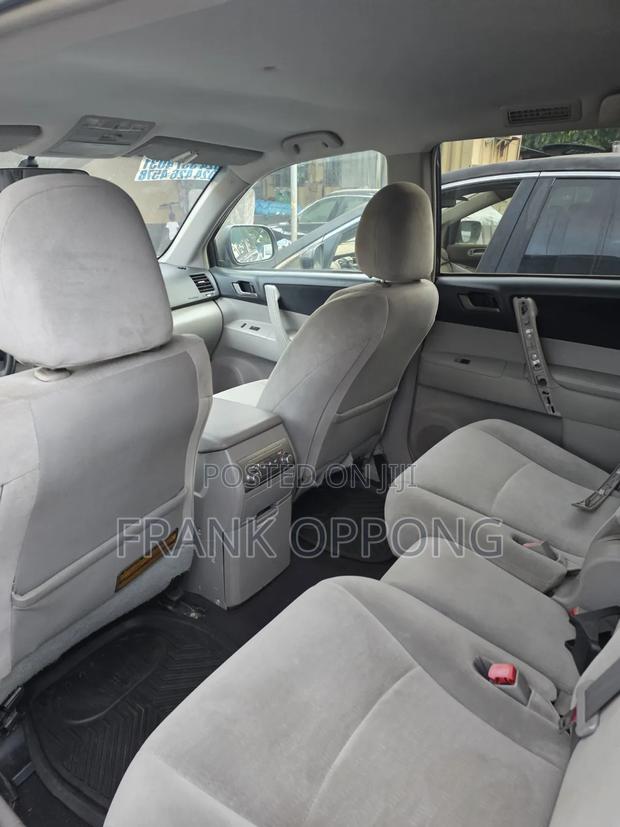 Toyota Highlander 2013 Gray