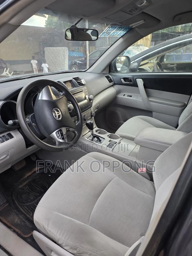 Toyota Highlander 2013 Gray