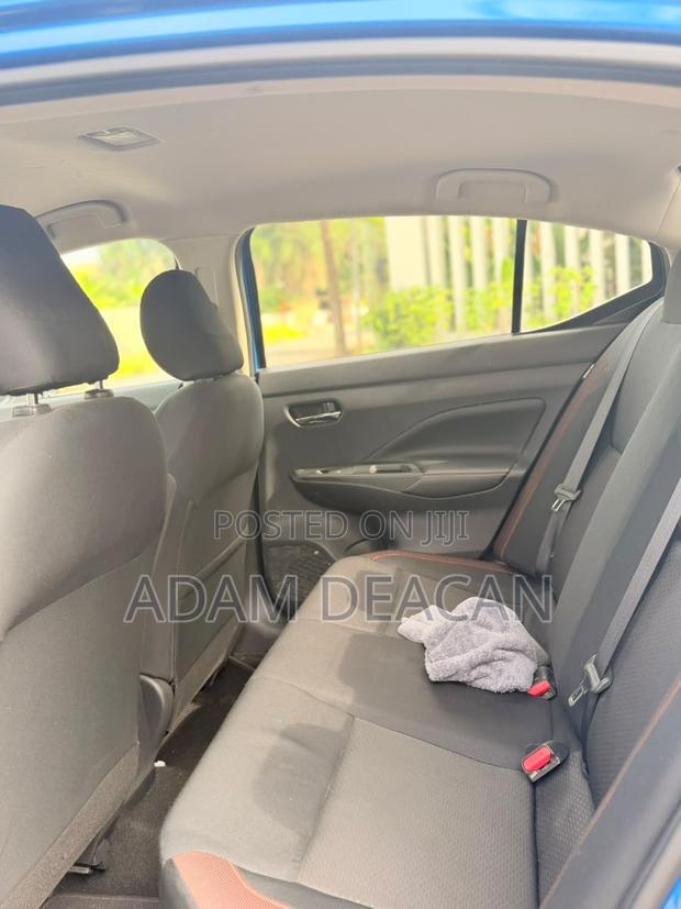 Nissan Sentra SR 2020 Blue