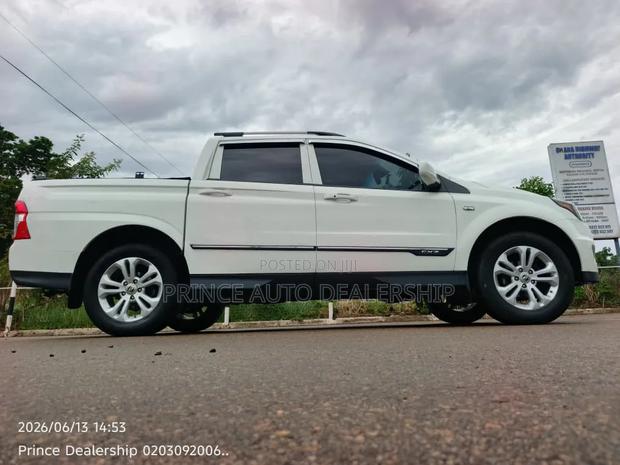 SsangYong Korando 2016 White
