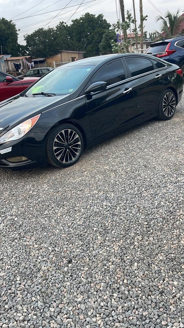 Hyundai Sonata 2016 Black