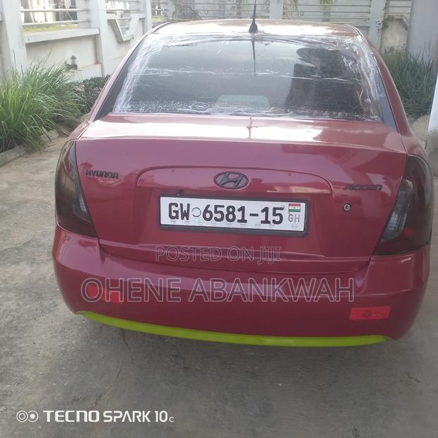 Hyundai Accent 2009 Red
