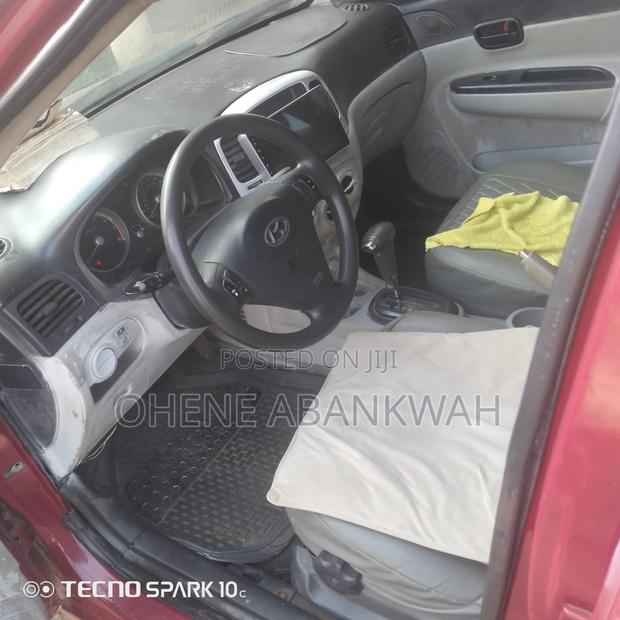 Hyundai Accent 2009 Red
