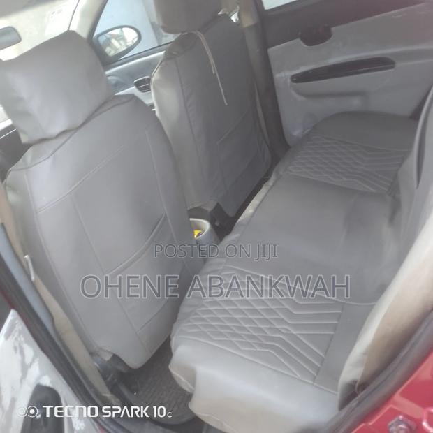 Hyundai Accent 2009 Red