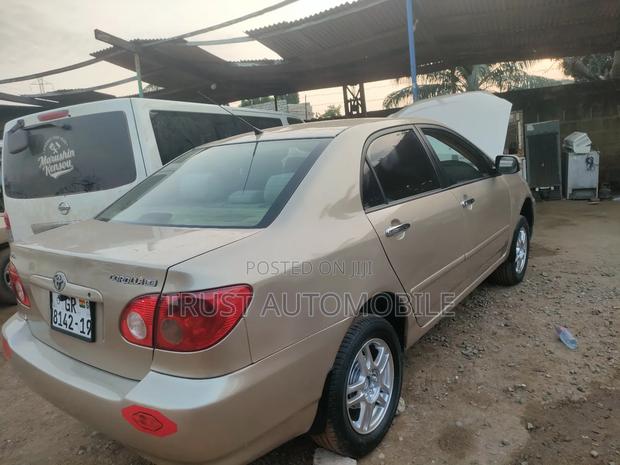 Toyota Corolla 1.8 LE 2008 Gold