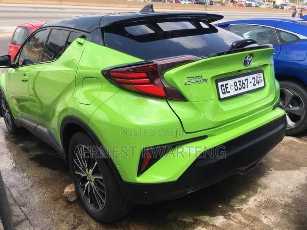 Toyota C-HR 2019 Green