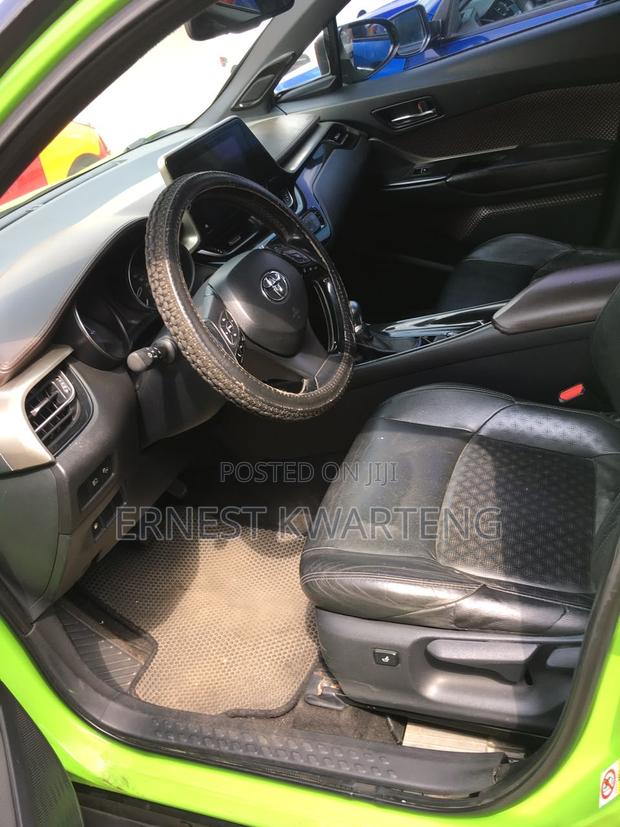 Toyota C-HR 2019 Green