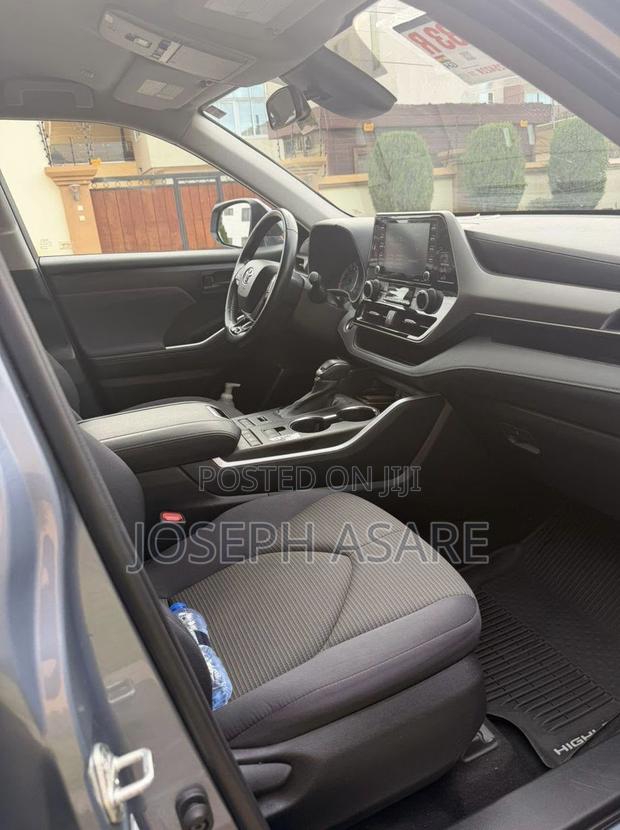 Toyota Highlander 2020 Silver