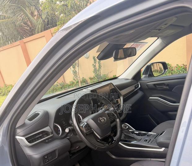 Toyota Highlander 2020 Silver