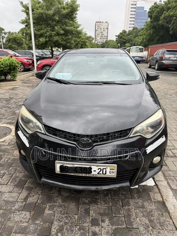 Toyota Corolla L 4dr Sedan (1.8L 4cyl 4A) 2015 Black