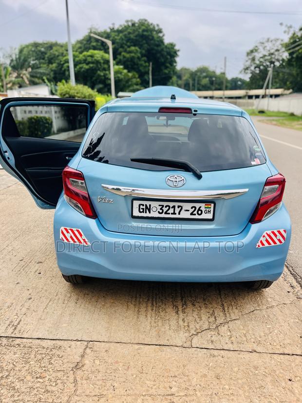 Toyota Vitz 2015 Blue