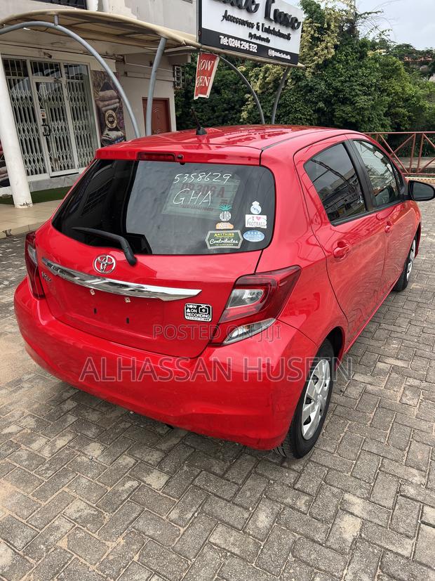 Toyota Vitz 1.3 FWD 3dr 2015 Red