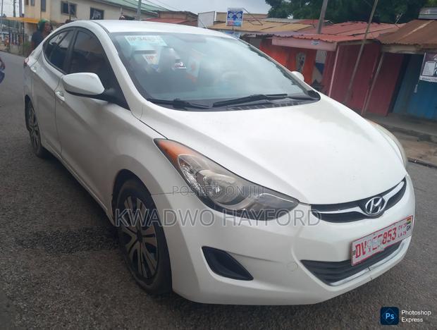 Hyundai Elantra 2013 White