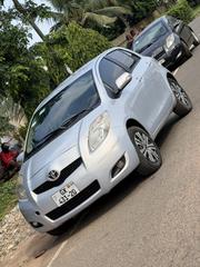 Toyota Vitz 2010 Black for sale
