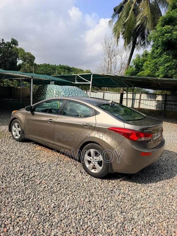 Hyundai Elantra 2014 Gray