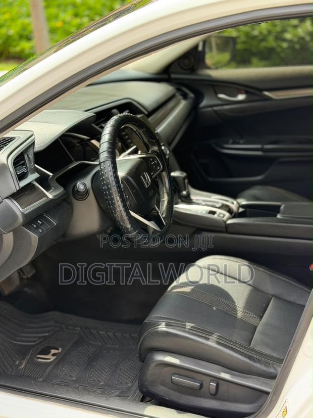 Honda Civic EX-L Sedan 2019 White